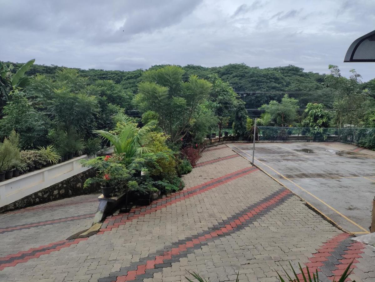 Meghdoot River Resort Kochi Kültér fotó